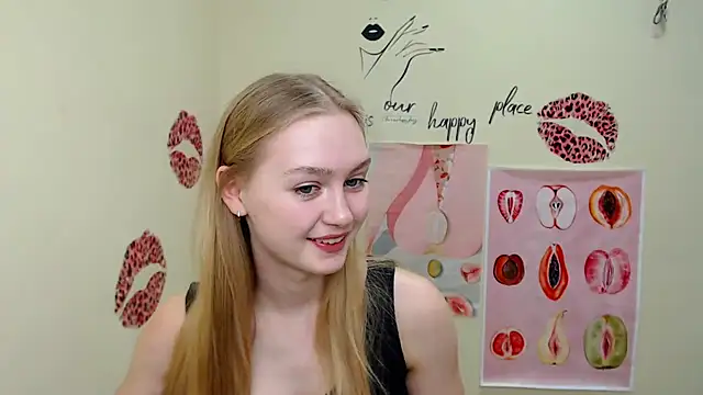 Snapshot of MademoiselleCl chatting on 03.09.25 MademoiselleCl online show from 03.09.25