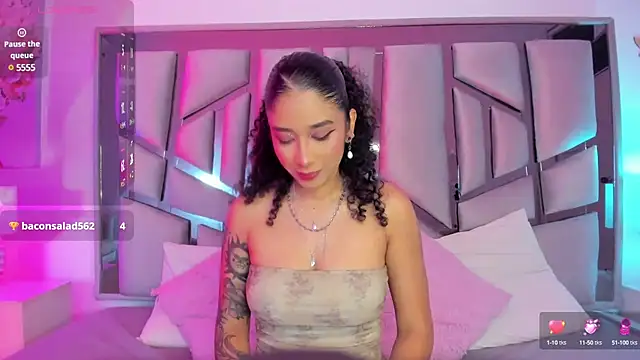  lanna jhonson  online show from 02.13.25