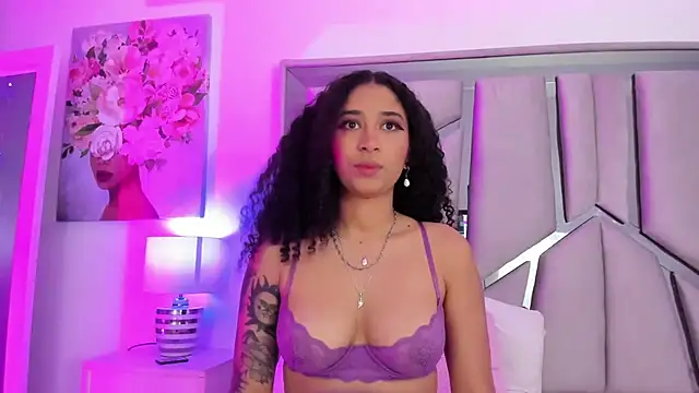  lanna jhonson  online show from 02.17.25