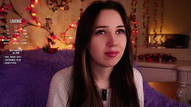 GillianDowdey online show from 12.18.25