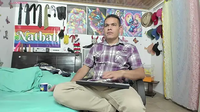 Snapshot of nathan_sanchez chatting on 10.31.25 nathan sanchez online show from 10.31.25