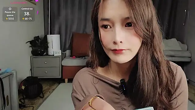 Youth3  online show from 02.17.25