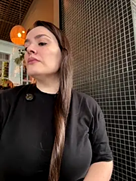 Sophie Eaton online show from 11.15.25