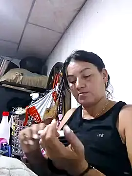 lupita 2023 online show from 02.21.25