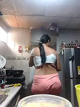 lupita 2023 online show from 03.04.25