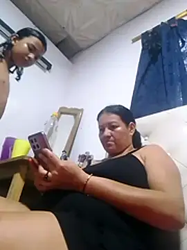 Snapshot of lupita_2023 chatting on 02.17.26 lupita 2023 online show from 02.17.26