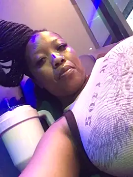 SZA Doja online show from 12.15.25