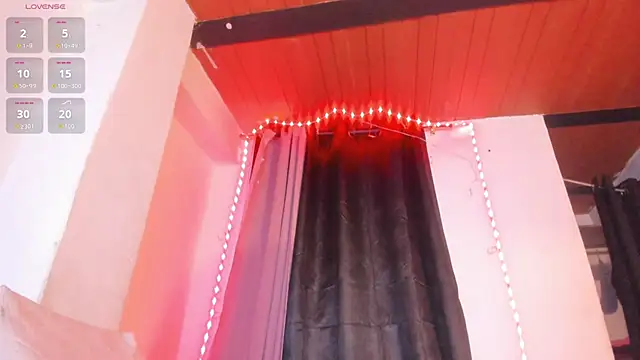 Oliviaa Evans online show from 07.23.26