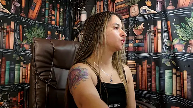 julietta   jackson online show from 01.30.25