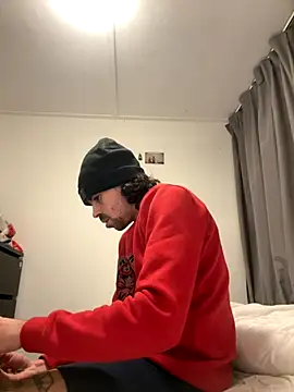 wolfwhite95 online show from 10.29.25