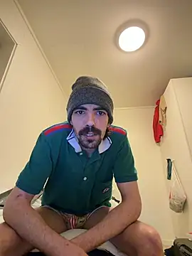 wolfwhite95 online show from 03.21.26