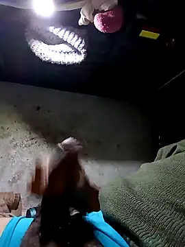 Snapshot of rayhot69 chatting on 12.25.24 rayhot69 online show from 12.25.24