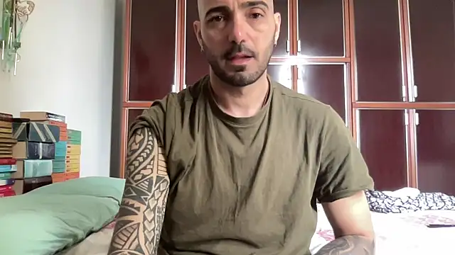 alessandromori91 online show from 04.13.26