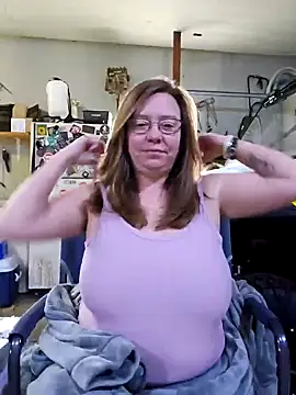 MsShelby40 online show from 12.26.24