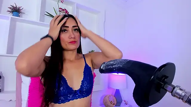 Jenifer Diaz online show from 02.19.25