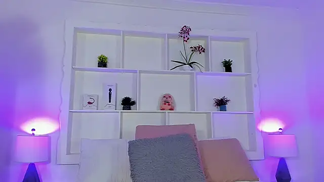 Jenifer Diaz online show from 03.26.26