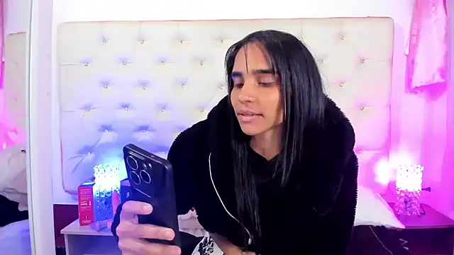 sophie pariss online show from 02.27.25