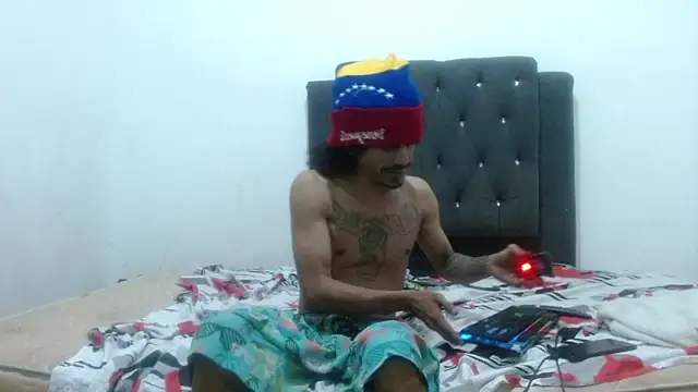 damian bottom bigcock online show from 02.17.25