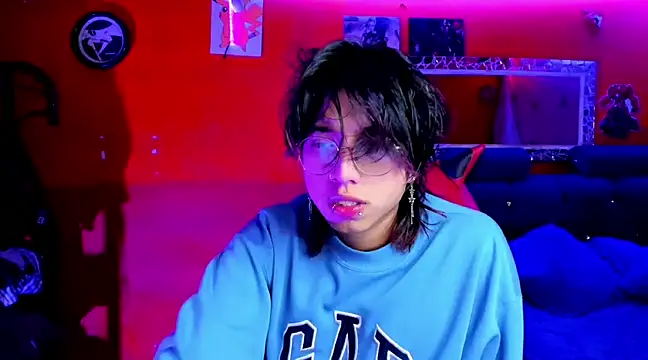 Snapshot of AnggelONfiree chatting on 02.01.25 AnggelONfiree online show from 02.01.25