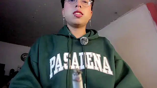 AnggelONfiree online show from 02.06.26