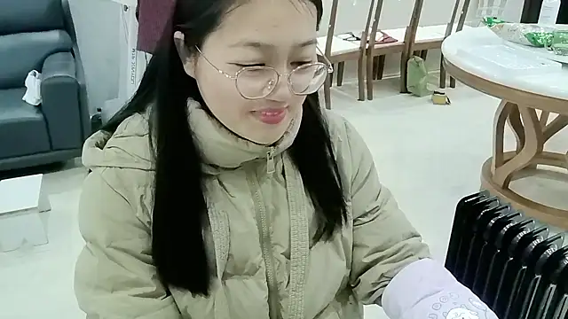 luoxuwen online show from 02.20.25