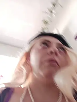 madelaine- online show from 02.07.26