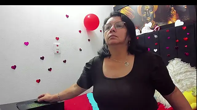 Evaaross 2345 online show from 02.15.26