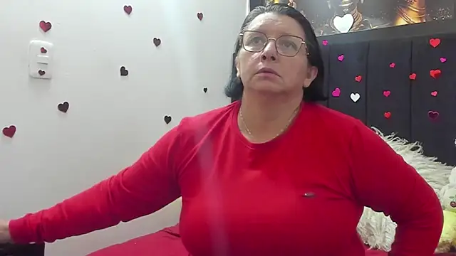 Evaaross 2345 online show from 04.12.26