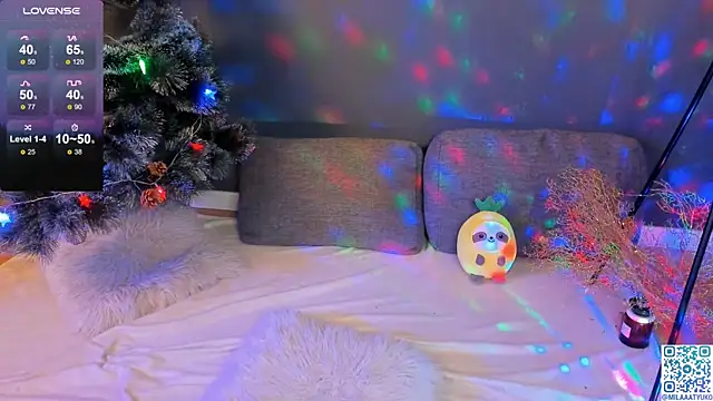 DaisyElmers online show from 12.30.24