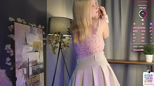 DaisyElmers online show from 02.01.25