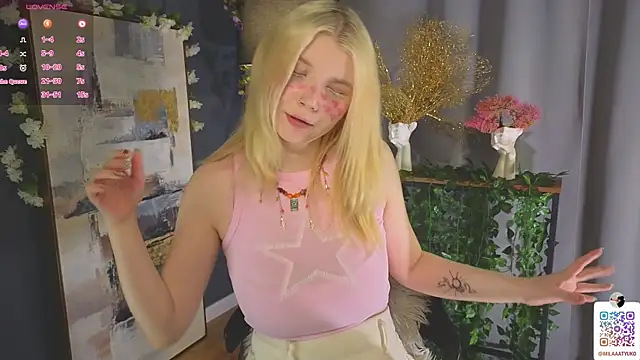 DaisyElmers online show from 02.11.25