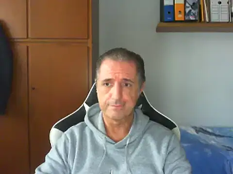 Snapshot of lliuk70mi chatting on 01.02.25 lliuk70mi online show from 01.02.25