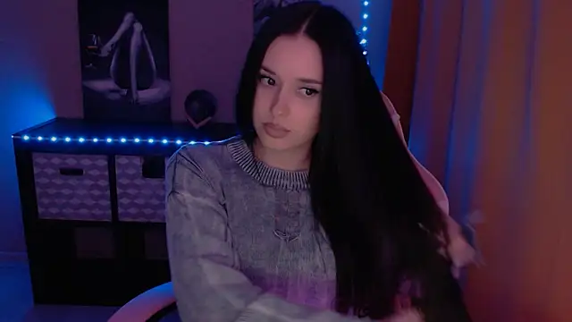 Snapshot of AlisaLink chatting on 03.01.25 AlisaLink online show from 03.01.25