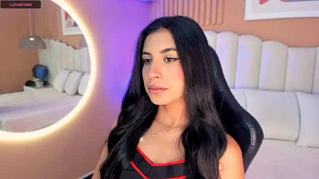 zia cooper online show from 10.22.25