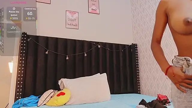 littleebonymommy online show from 10.01.25