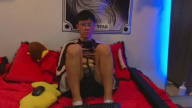 Justyn Ross online show from 12.02.25