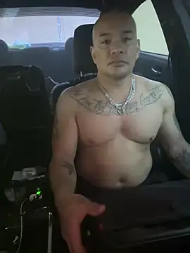 EatMyCake831 online show from 01.12.25