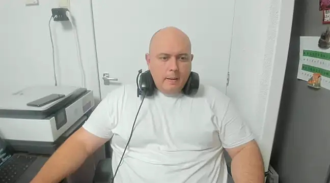 BigromeoXX online show from 12.10.24