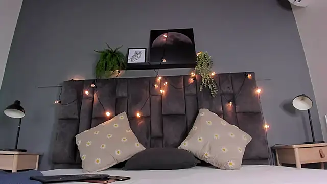 Snapshot of DulceAurora__ chatting on 02.06.26 DulceAurora online show from 02.06.26