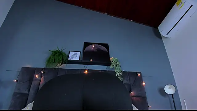 Snapshot of DulceAurora__ chatting on 02.16.26 DulceAurora online show from 02.16.26