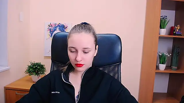  Nicole new online show from 01.28.25