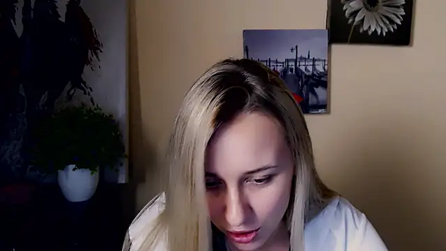  Nicole new online show from 06.06.26