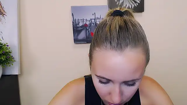 Snapshot of _Nicole_new chatting on 07.07.26 Nicole new online show from 07.07.26