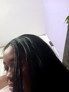 Snapshot of katia_palmer2_ chatting on 11.23.25 katia palmer2 online show from 11.23.25