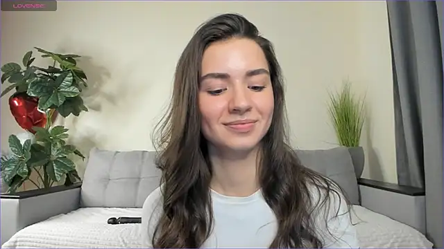 NicoleLuv online show from 02.27.25