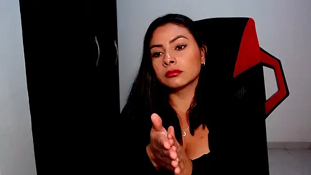 Snapshot of meghan2 chatting on 02.01.26 meghan2 online show from 02.01.26