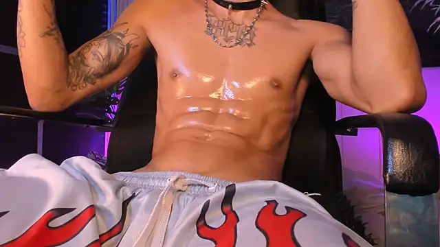 Snapshot of DemonKush-- chatting on 02.25.25 DemonKush-- online show from 02.25.25