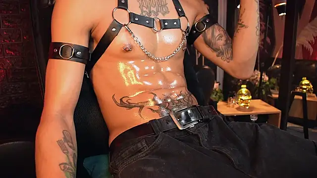 Snapshot of DemonKush-- chatting on 09.17.25 DemonKush-- online show from 09.17.25