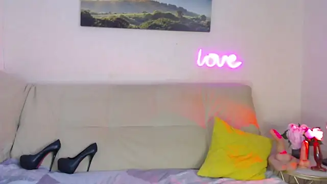 Snapshot of MariaModel chatting on 01.14.25 MariaModel online show from 01.14.25