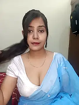 Snapshot of Miss-Riyasingh chatting on 04.24.26 Miss-Riyasingh online show from 04.24.26
